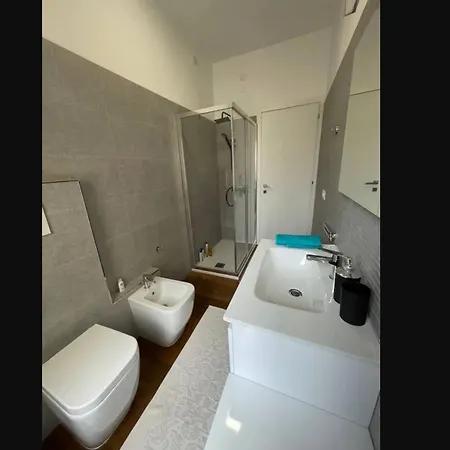 T-rooms *