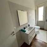 T-rooms بيت ضيافة كالياري