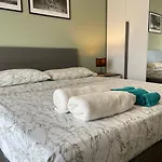 T-rooms *