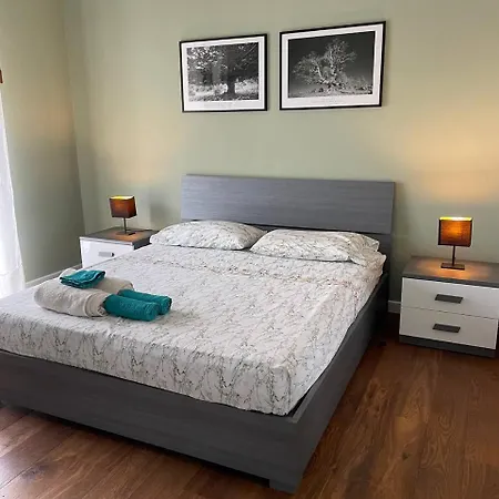 T-rooms * Κάλιαρι